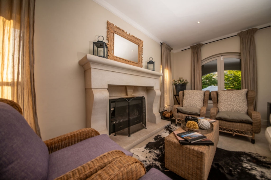 To Let 5 Bedroom Property for Rent in Franschhoek Western Cape